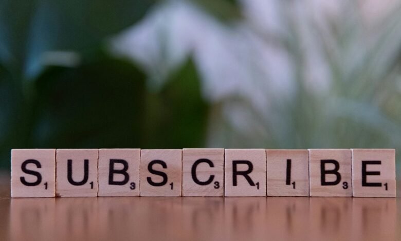 stay updated at diez hn